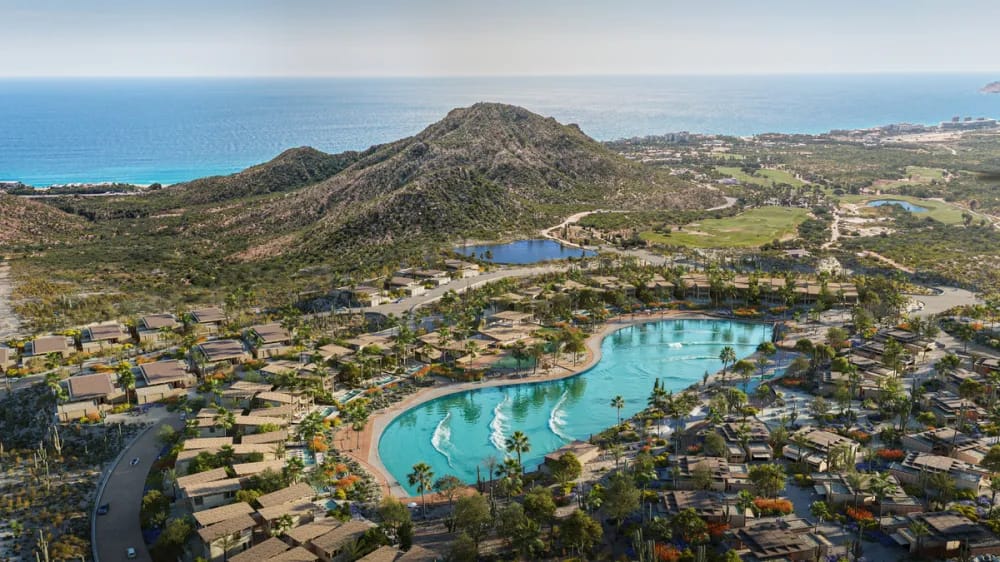 Cabo Real amenities